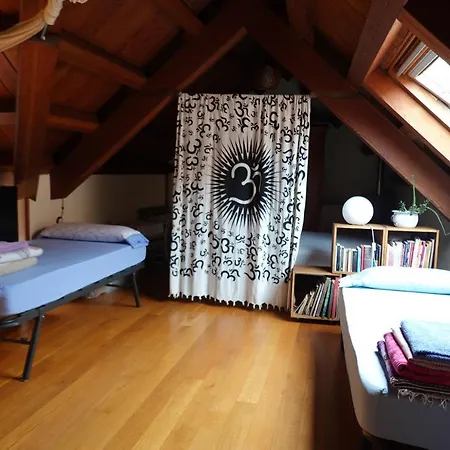 -morc-beds & Rooms- ホームステイ ポンテベドラ